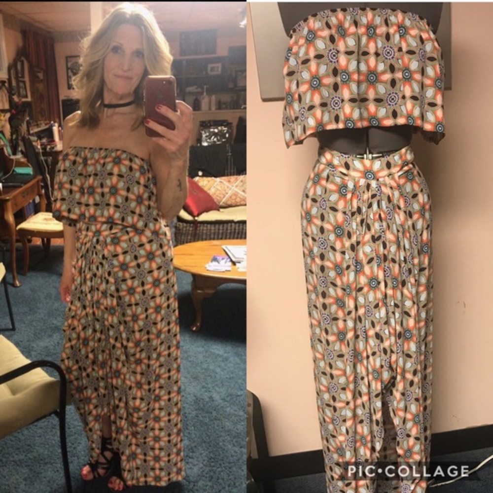 Oliviaceous 2 piece print crop top and maxi skirt - Picture 6 of 8